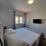 T&a With Jacuzzi And Barbecue Apartament *
