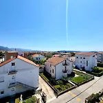 Apartament T&a With Jacuzzi And Barbecue *