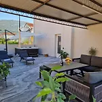 T&a With Jacuzzi And Barbecue Apartament