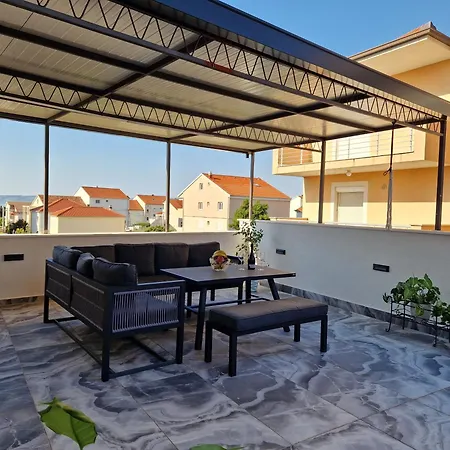 T&a With Jacuzzi And Barbecue Apartment